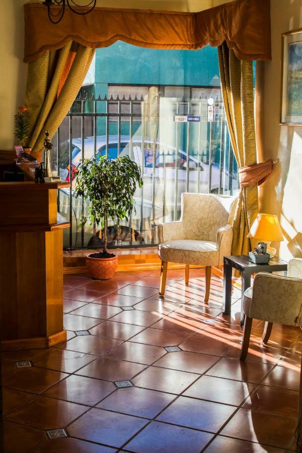 Hostal Bianca Concepcion Luaran gambar